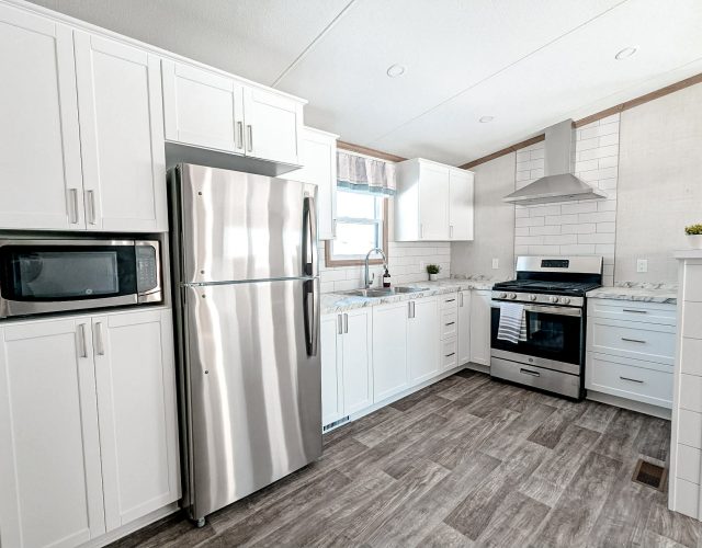 Ex-Demo Beach House | Exceptional Value at Bobcaygeon Shores