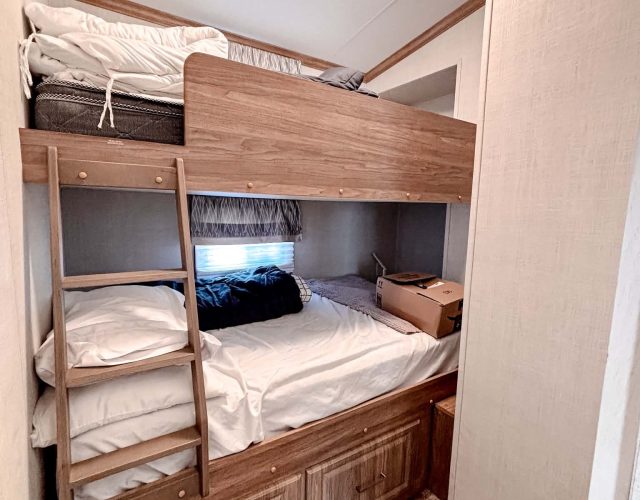 WATERVIEW 9 – CEDAR VALLEY COTTAGE RESORT