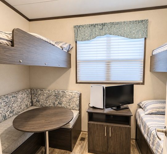 Site 12 – Bobcaygeon Shores Cottage Resort
